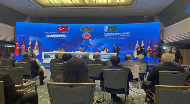 Azerbaycan-Pakistan-Türkiye meclis başkanları İstanbul Beyannamesini kabul etti