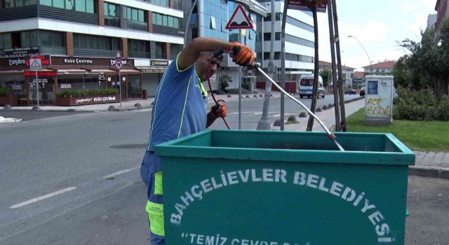 Bahçelievlerde kurban satış ve kesim alanları temizlendi