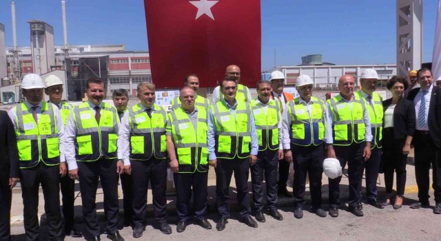 Bakan Dönmez: “Hiçbir bor ürününü cevher olarak satmıyoruz”