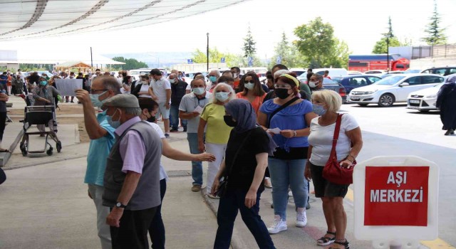 Bakan Kocanın çağrısının ardından hatırlatma dozu randevuları doldu