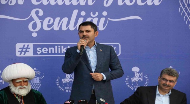 Bakan Kurum 63. Uluslararası Akşehir Nasreddin Hoca Şenliğine katıldı