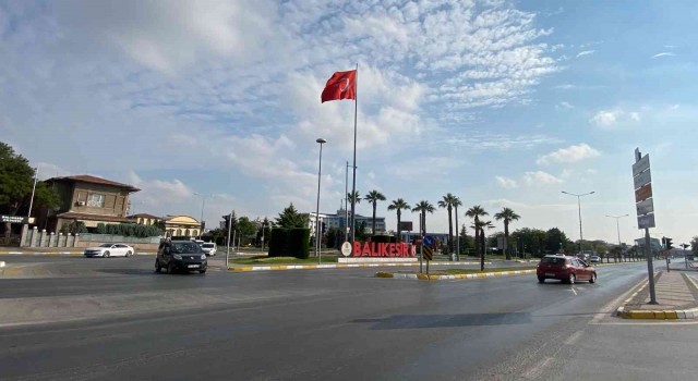 Balıkesirde Kurban Bayramının ilk gününde yollar boş kaldı