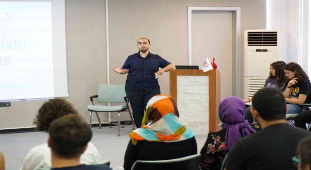 Balıkesirde Start-Up School başladı