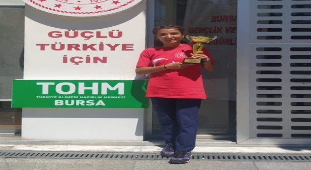 Balkan Maraton Koşusunda milli takım adına İzmit Belediyesporlu Dilan koşacak