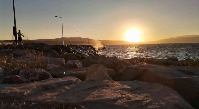 Bandırmada deniz seferleri iptal edildi