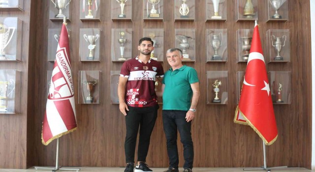 Bandırmaspor Atabey Çiçeki kadrosuna kattı