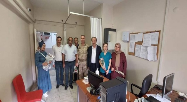 Başkan Arvastan sağlık çalışanlarına moral ziyareti