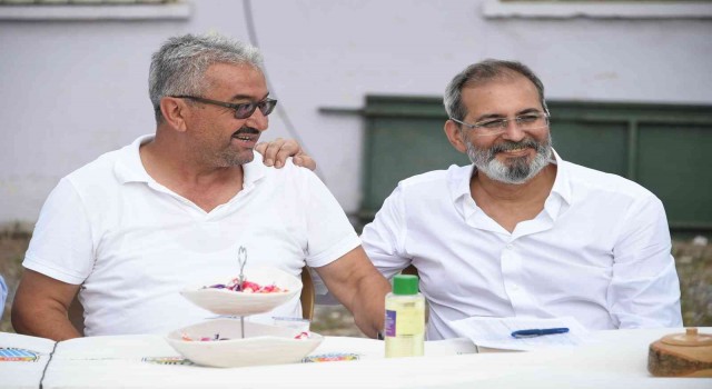 Başkan Bozdoğan, 1 günde 50 köye gitti