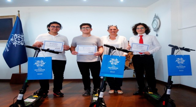 Başkan Çerçioğlu, Aydının LGS birincilerini ağırladı