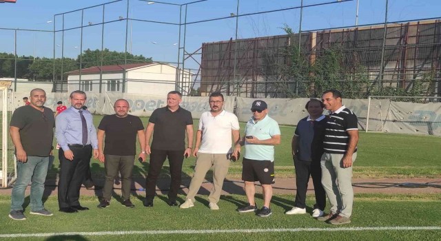 Başkan Çetin sahaya indi