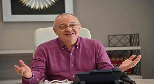Başkan Ergünden çalışanlarına büyük zam