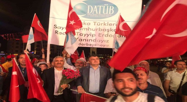 Başkan Kassanov, “Ahıska Türkleri 15 Temmuzda meydanlara indi”