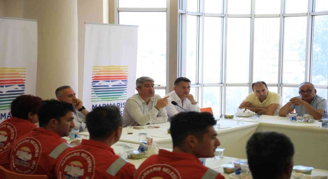Başkan Oktay, yangında görev yapan personeline teşekkür etti
