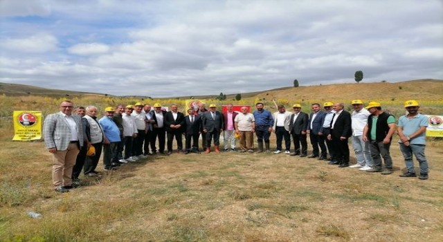 Başkan Pekmezci, hatıra ormanının açılışına katıldı