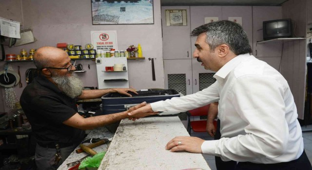 Başkan Yılmaz esnaf turunda