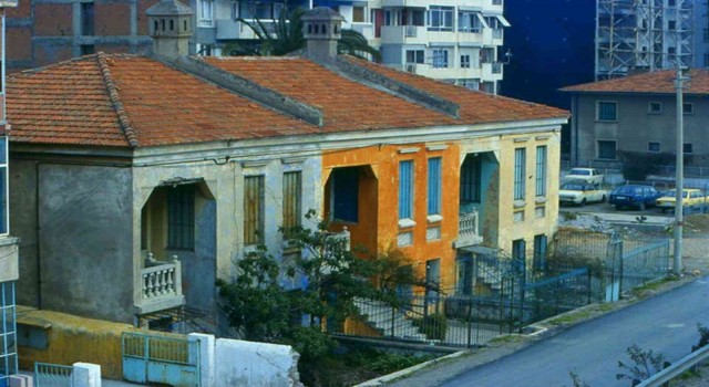 Bayraklı Belediyesinden tarihi binaya modern dokunuş