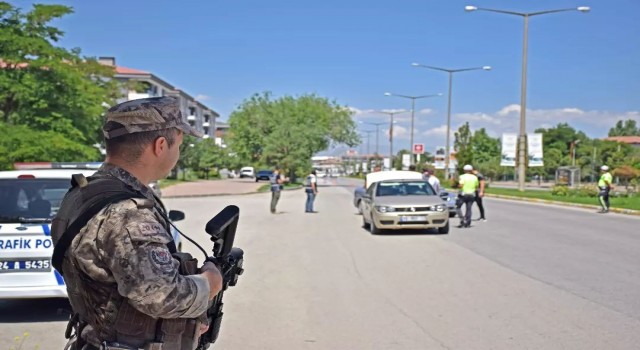 Bayram öncesi Erzincanda sıkı denetim