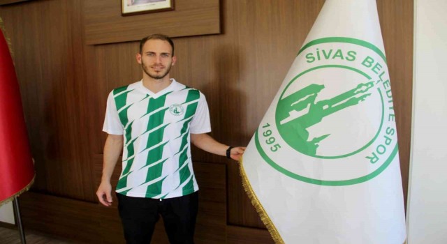 Berkay Yıldız, resmen Sivas Belediyesporda