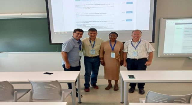 BEÜ, İspanyadaki eğitim konferansına katıldı