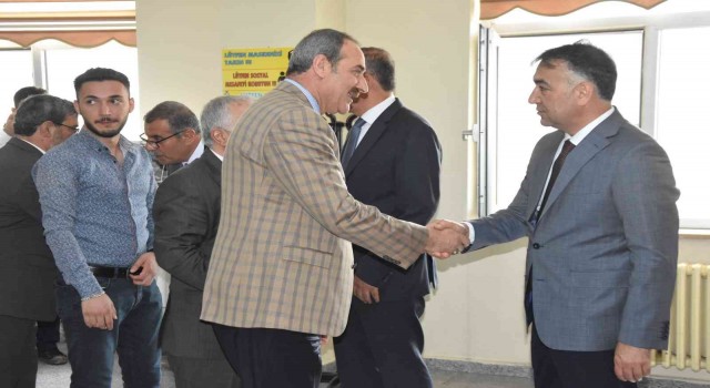 Bitliste bayramlaşma töreni yapıldı