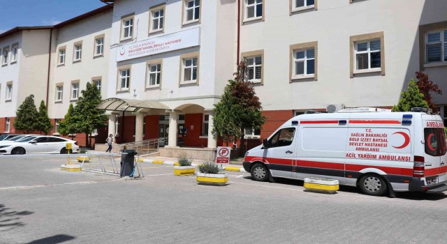 Boluda aynı köyde zehirlenen 20 kişi hastaneye kaldırıldı