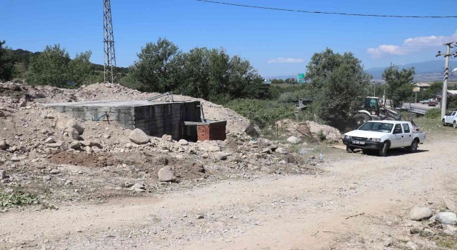 Boluda zehirlenmelerin yaşandığı köydeki evlerden et numunesi alındı