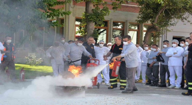 Bozüyük Belediyesi İtfaiyesinden yangın eğitimi