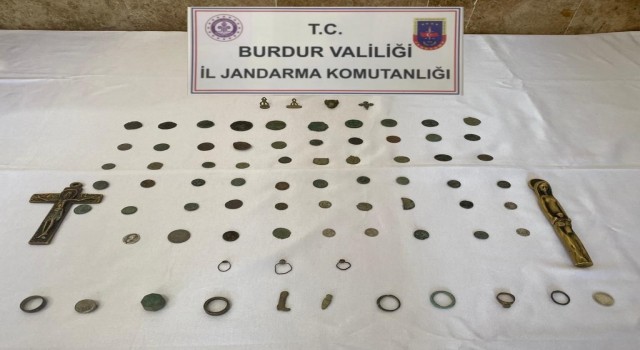 Burdurda 78 adet tarihi eser ele geçirildi