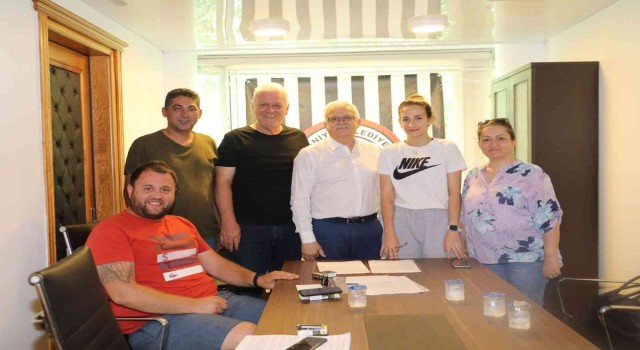 Burhaniyede transferler devam ediyor