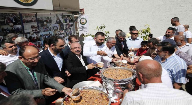 Bursada aşure kazanları birlik beraberlik için kaynadı