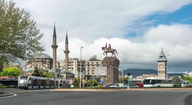 Büyükkılıç: Bayramda 804 bin vatandaşımıza ücretsiz ulaşım sağladık