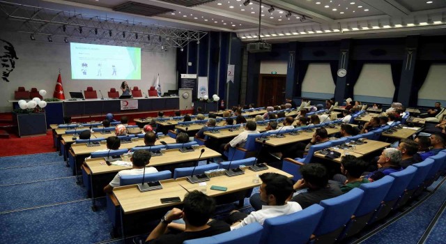 Büyükşehir personeline Bağışıklık Sistemi ve Beslenme Semineri