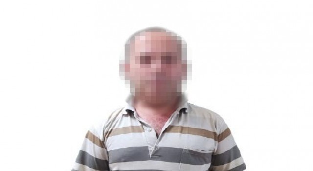 Camiden cep telefonu çalan hırsız kamerada