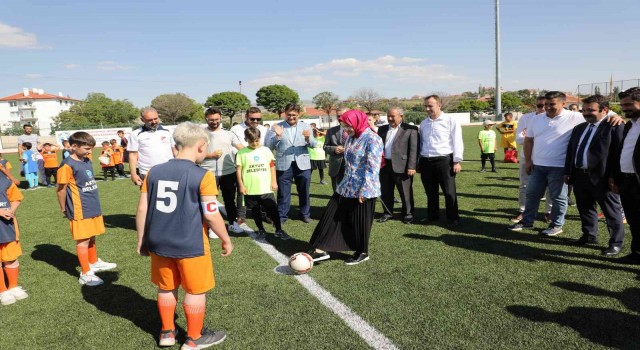 Camiden sahaya futbol turnuvası başladı