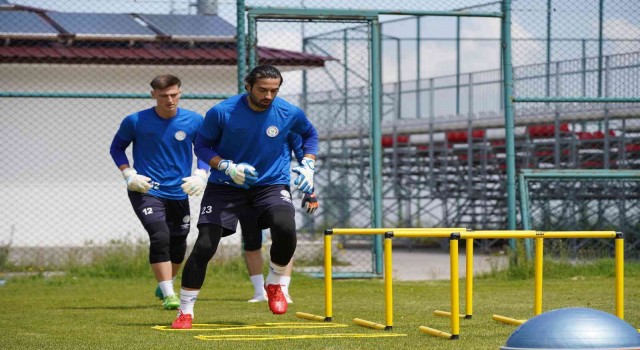 Çaykur Rizespor, yeni sezon hazırlıklarını Erzurumda sürdürüyor