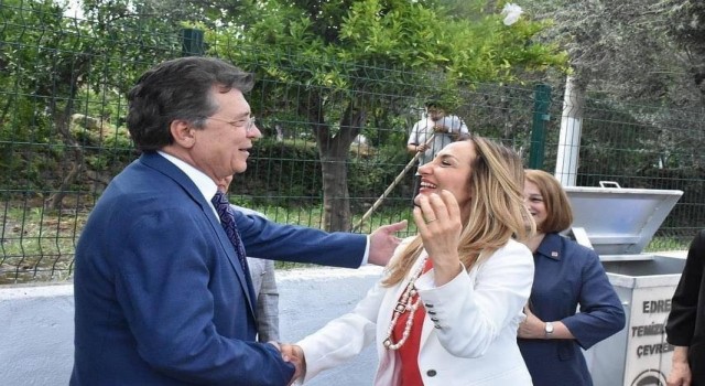 CHPli Aylin Nazlıaka çok sıcak karşılandı