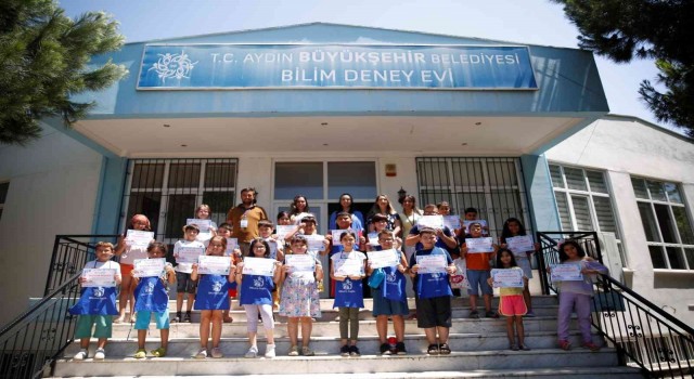 Çocuklar, Bilim Deney Evinde suçluyu yakalıyor