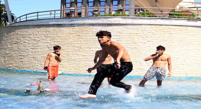 Çocukların süs havuzunda 5 yıldızlı otel konseptinde kıskandıran eğlencesi