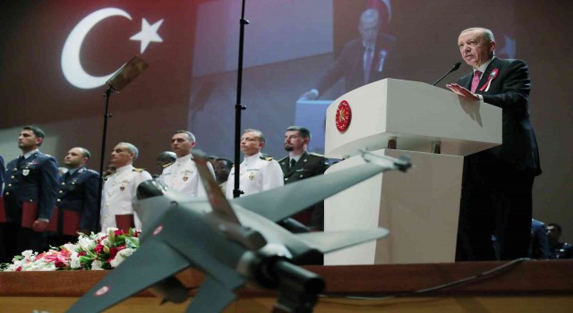 Erdoğan: “Kabadayılığa yeltenen Yunanista'nın, bir asır önceden ibret almasını tavsiye ediyoruz”