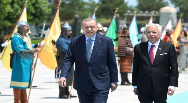 Cumhurbaşkanı Erdoğan, Malezya Başbakanı Yakubu resmi törenle karşıladı