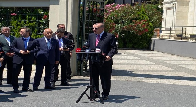 Cumhurbaşkanı Erdoğan, “NATO mutabakatına YPG/PYD ve FETÖnün girmiş olması başarıdır”