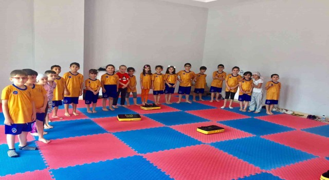 Darıca Yaz Spor Okullarında eğitimler devam ediyor