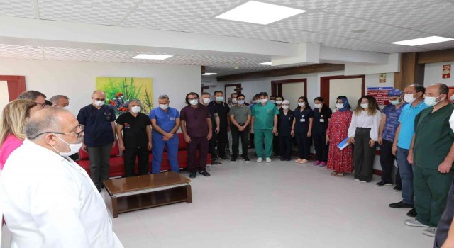 Denizli Cerrahi Hastanesi, görevi başında öldürülen Dr. Ekrem Karakayayı andı