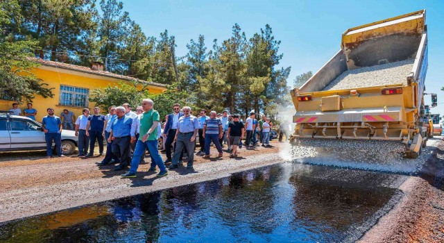 Denizlide asfalt seferberliği sürüyor
