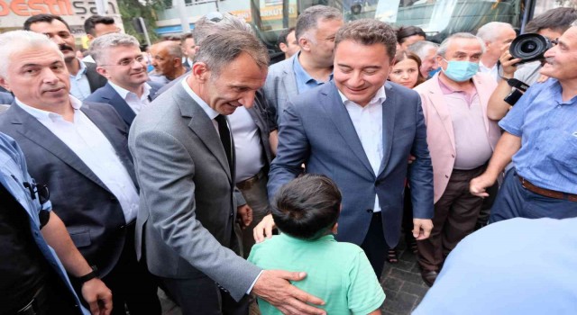 DEVA Partisi Genel Başkanı Ali Babacan Gümüşhanede