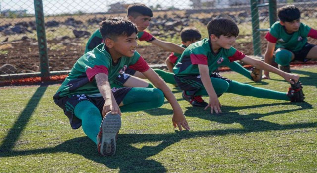Diyarbakırda Futbol Akademisi açıldı