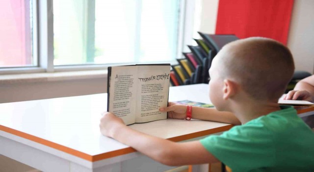 Efeler İlçe Milli Eğitim, tatilde kitap okumaya davet etti