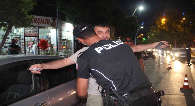 Elazığda denetimler sürüyor, suçlulara göz açtırılmıyor