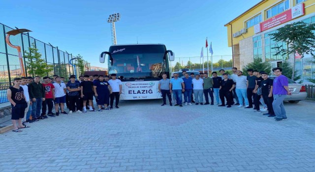 Elazığlı gençler Akdenizde