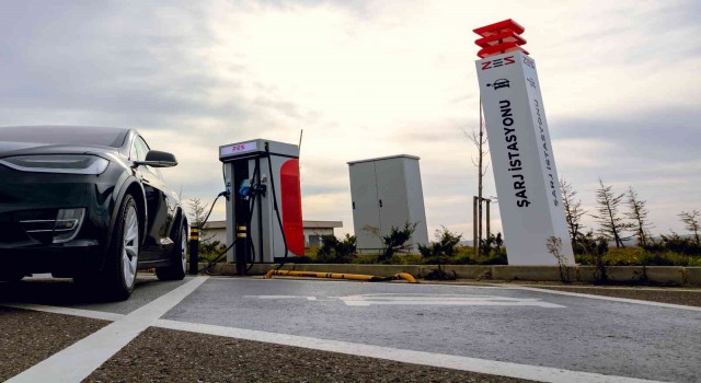 Elektrikli şarj istasyon ağı ZES, EPDKdan şarj ağı işletmeci lisansını aldı